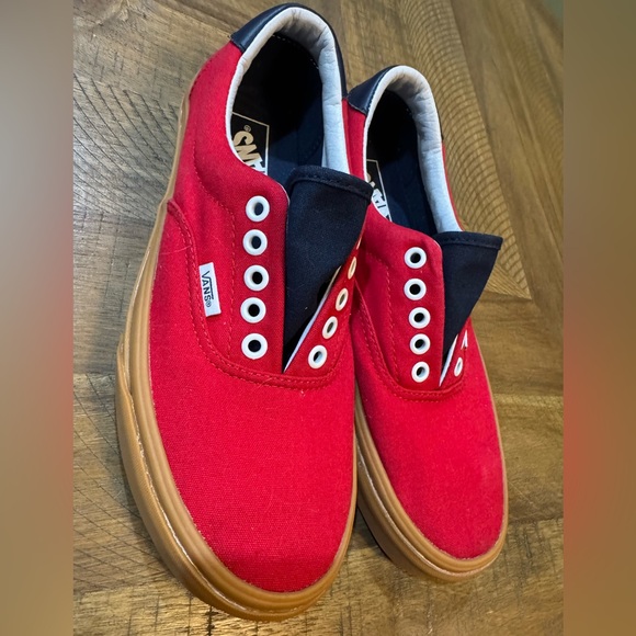 Vans Red and Navy Canvas Sneakers with Gum Sole NWOB - Picture 10 of 10